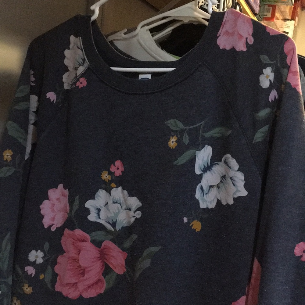 Old Navy Sweater
